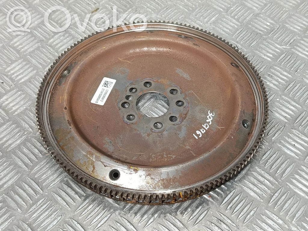 Mercedes-Benz Sprinter W907 W910 Vauhtipyörä 