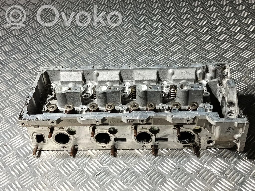 Engine head   6460100820,6460100820,6460160501,A6460100820,A6460160501