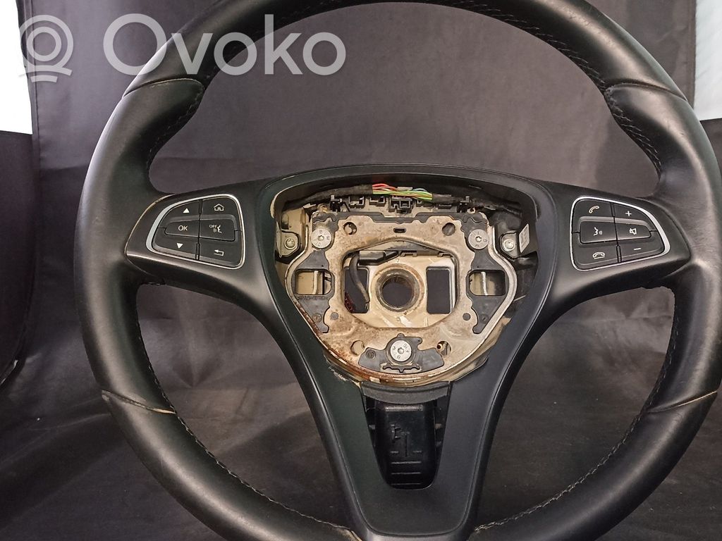Mercedes-Benz C W205 Ohjauspyörä 