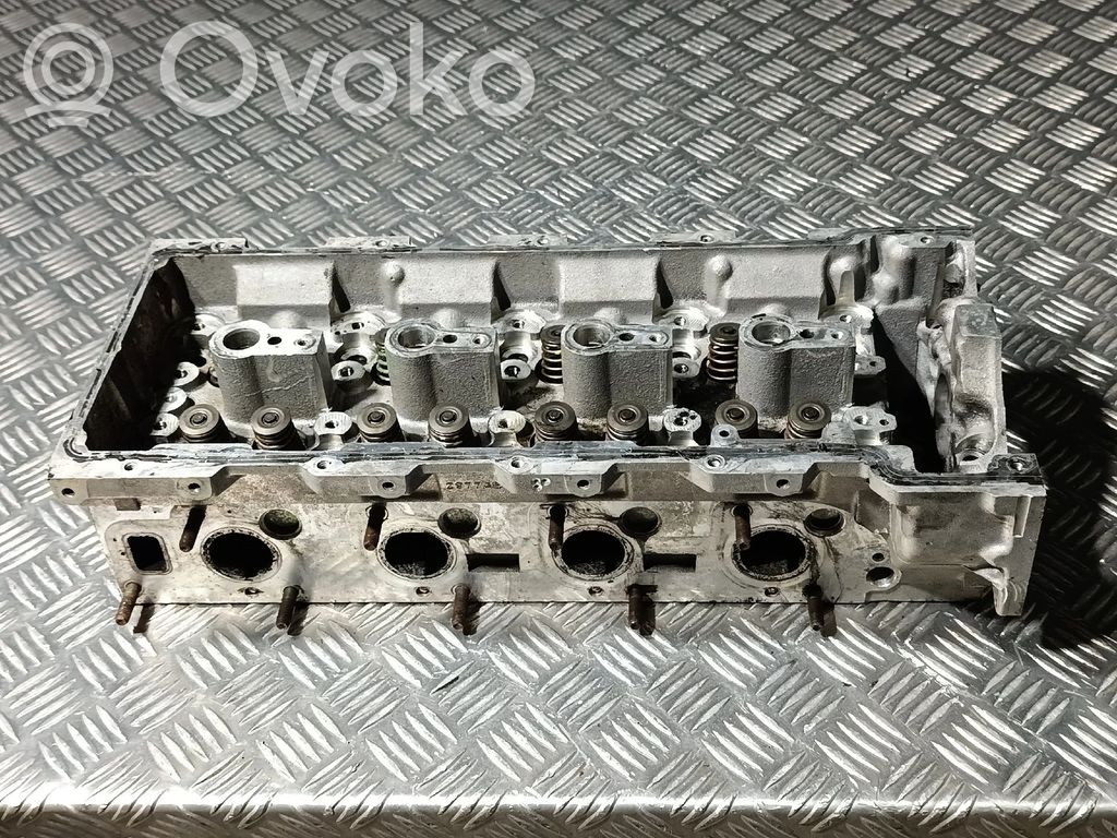 Mercedes-Benz C W204 Engine head 