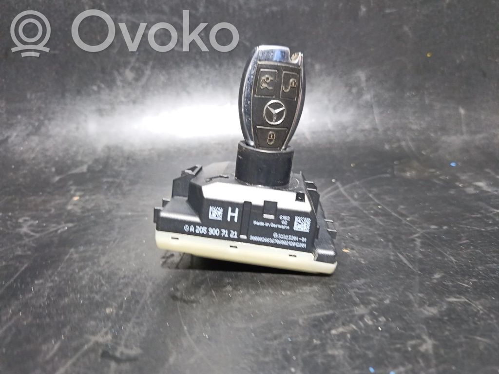 Engine start stop button switch   2059007121,A2059007121,CHAVE