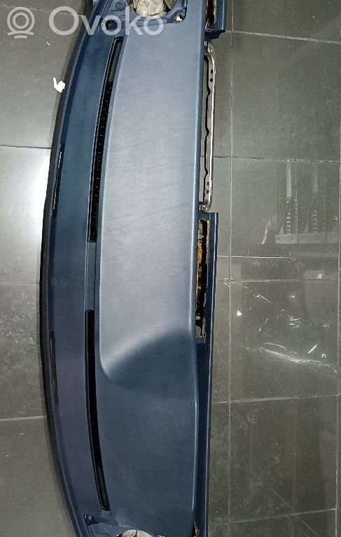 Mercedes-Benz E W124 Tableau de bord 