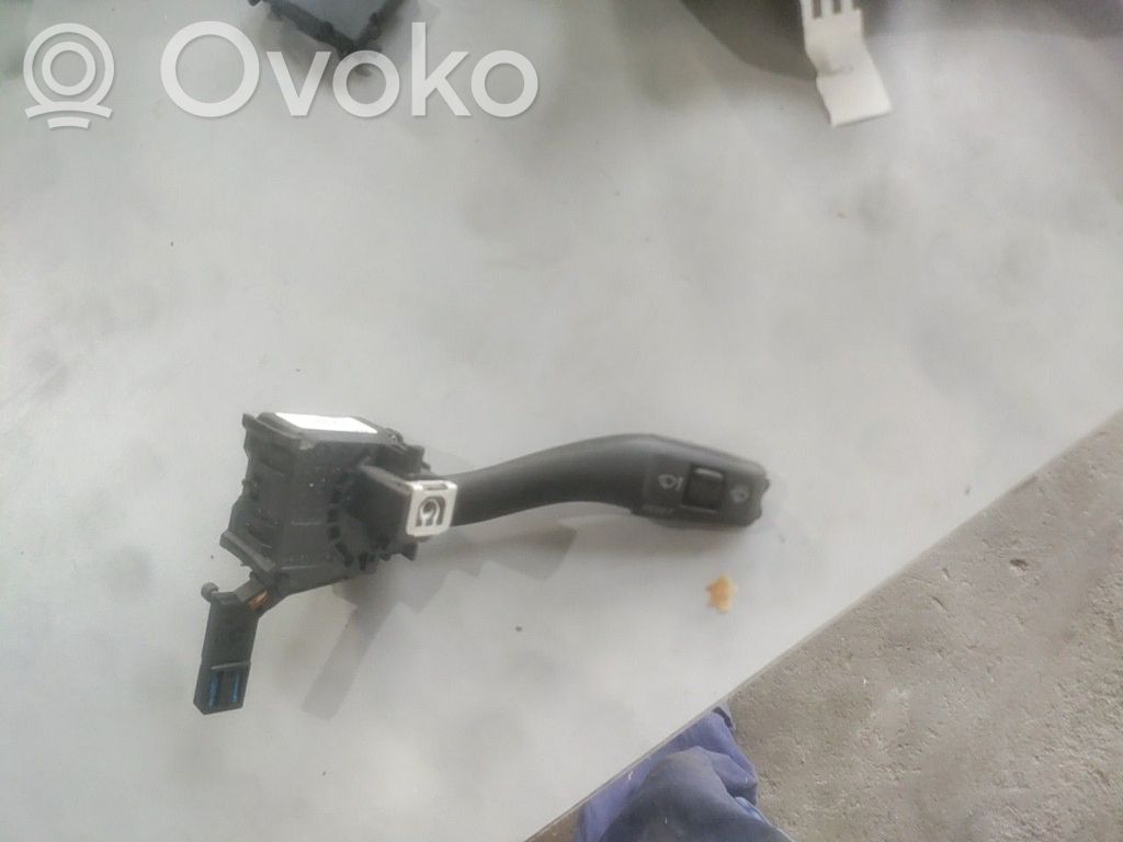 Wiper speed switch   8P0953519C,AUDITT8J