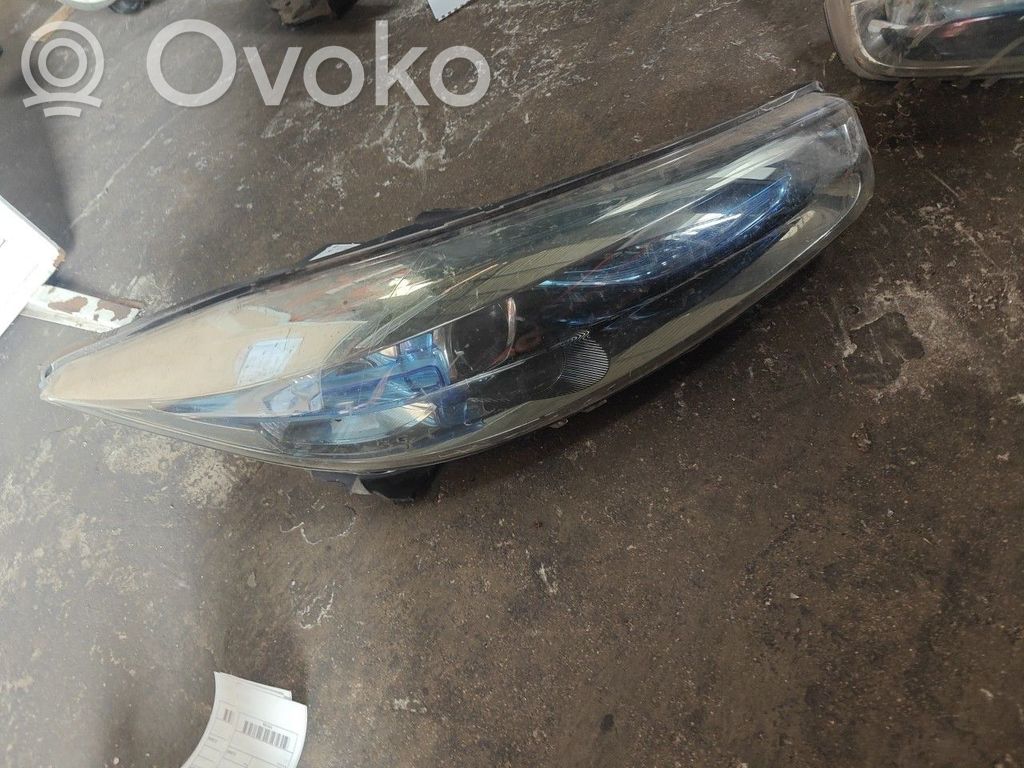 Headlight/headlamp   260109891R,RENAULTZOE