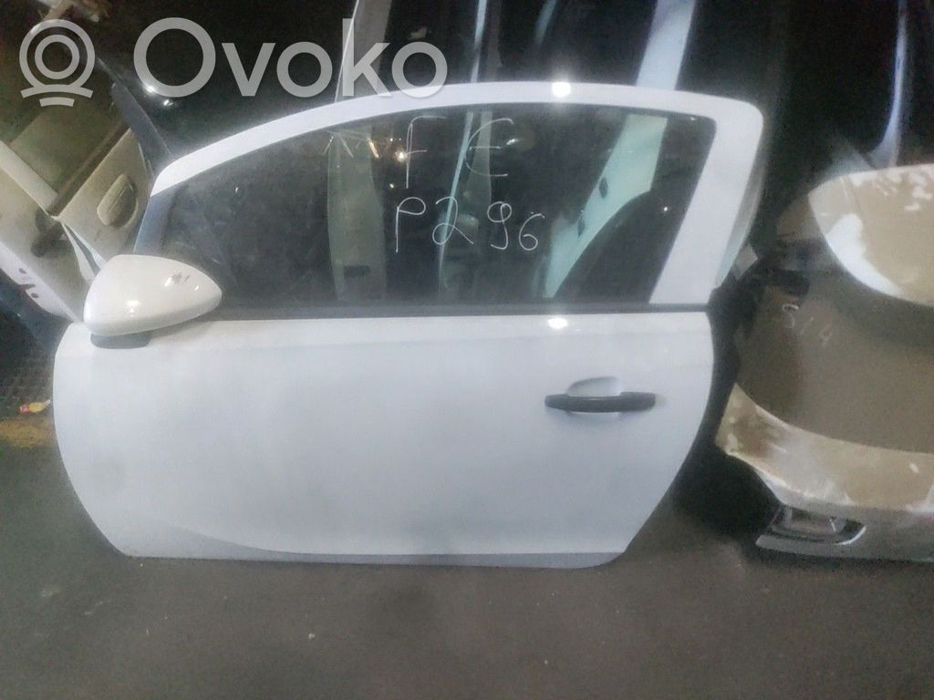 Opel Corsa E Priekinės durys 