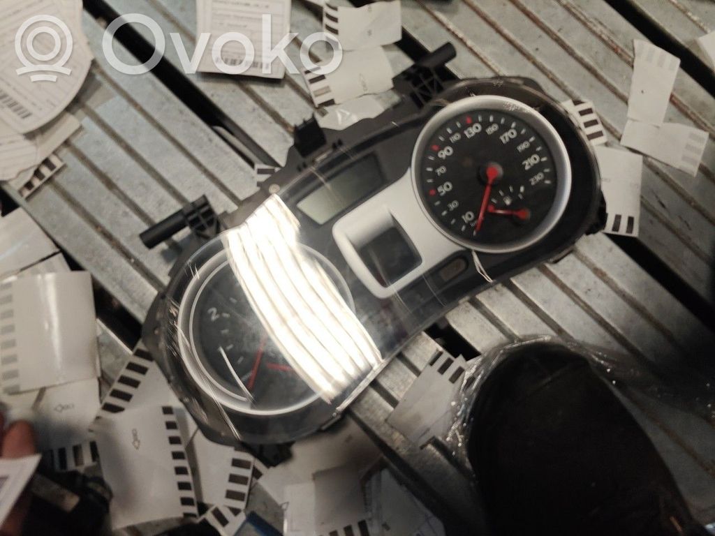 Speedometer (instrument cluster)   8200761861,RENAULTCLIO315DCI
