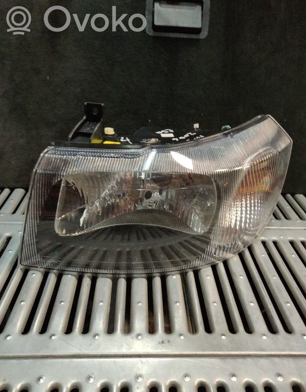 Ford Transit Phare frontale 