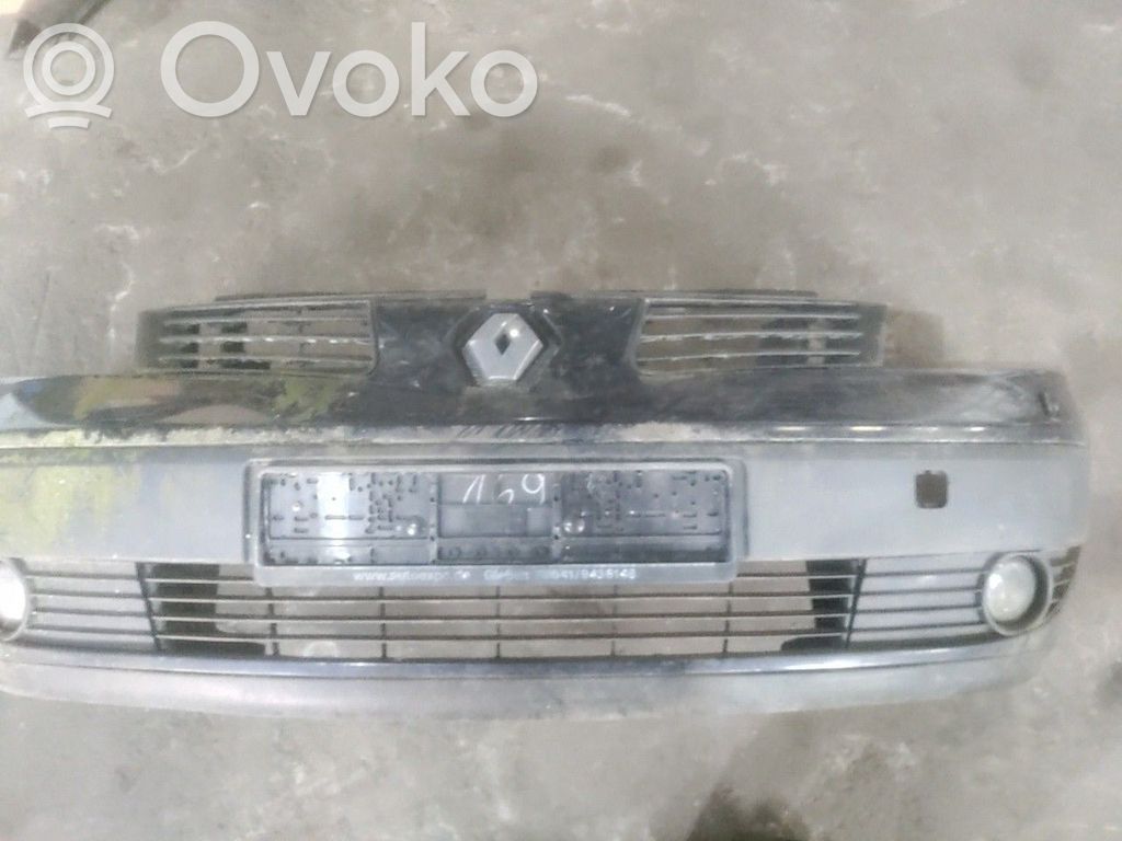 Parachoques delantero   8200102205,RENAULTESPACE403