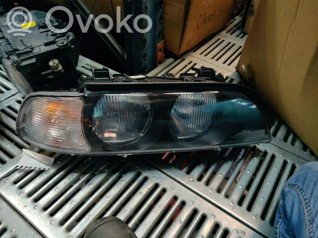 Priekšējais lukturis   8375300,1EJ00740022,HELLA
