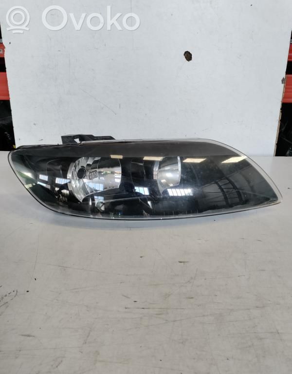 Audi Q7 4L Lampa przednia 