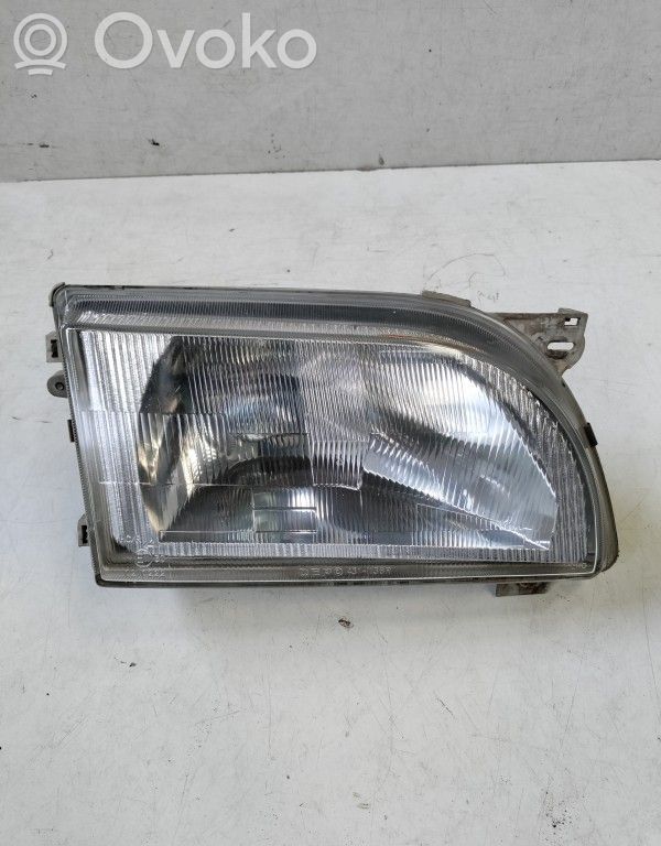 Priekinis žibintas   084311136R,FORDTRANZITE