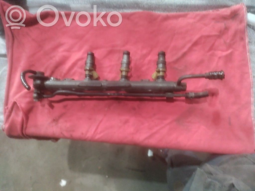 Fuel main line pipe