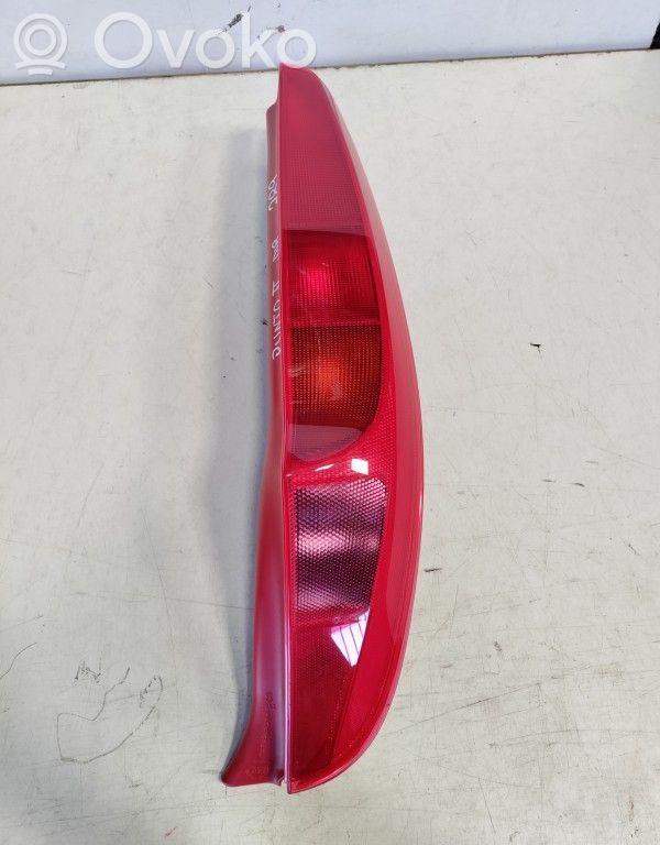 Fiat Punto (176) Lampă spate în caroserie 