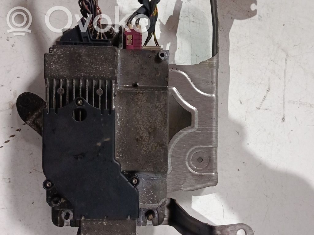 Sonstige Steuergeräte / Module   M844IXDRIVE530CV