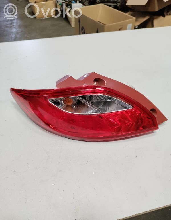 Mazda 2 Takaluukun takavalot 