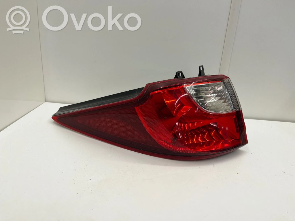Mazda 5 Lampă spate în caroserie 