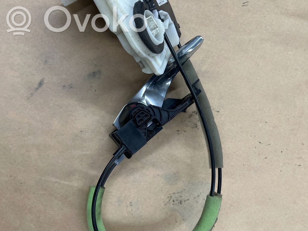 Mazda 6 Zamek drzwi przednich 