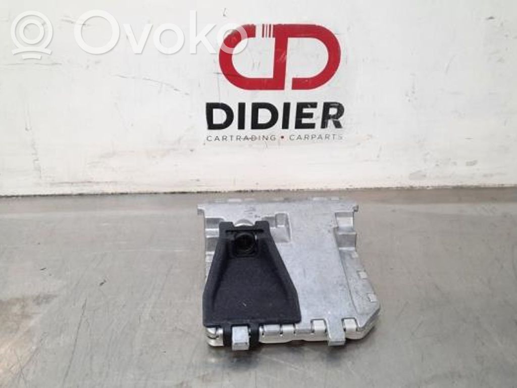 Mazda 2 Windshield/windscreen camera 