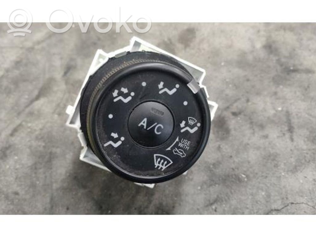 Toyota Yaris Climate control unit 
