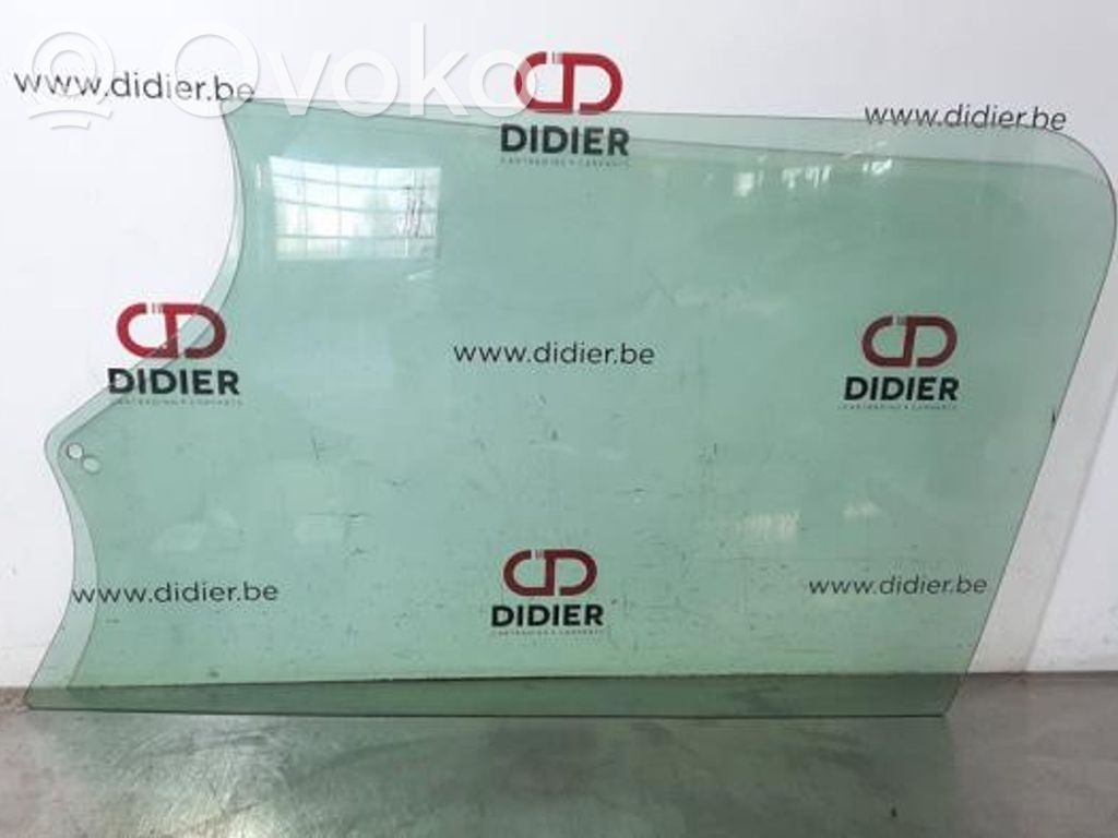Szyba drzwi przednich   803000709R