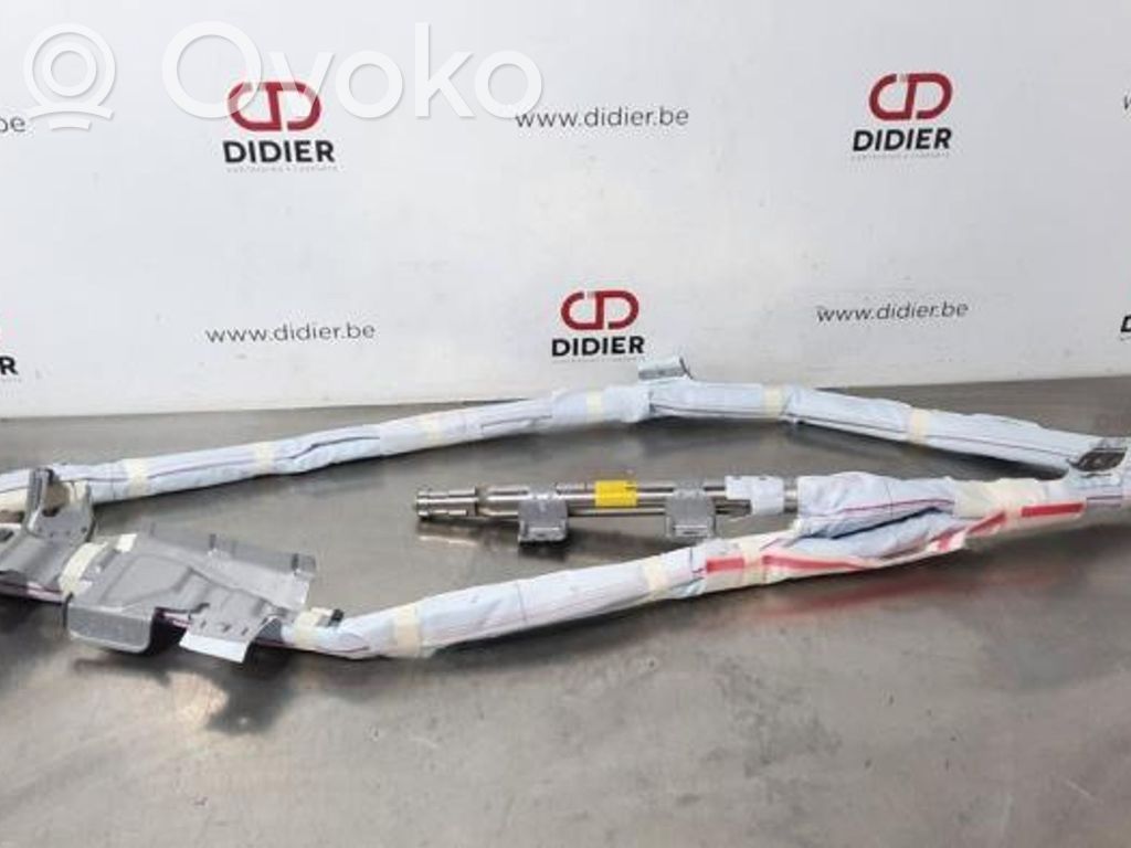 Toyota Prius c Kurtyna airbag 