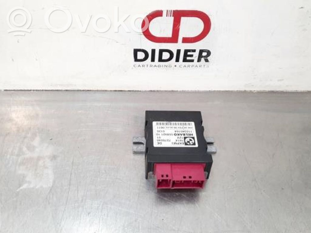 Unité de commande / module de pompe à carburant   7276046