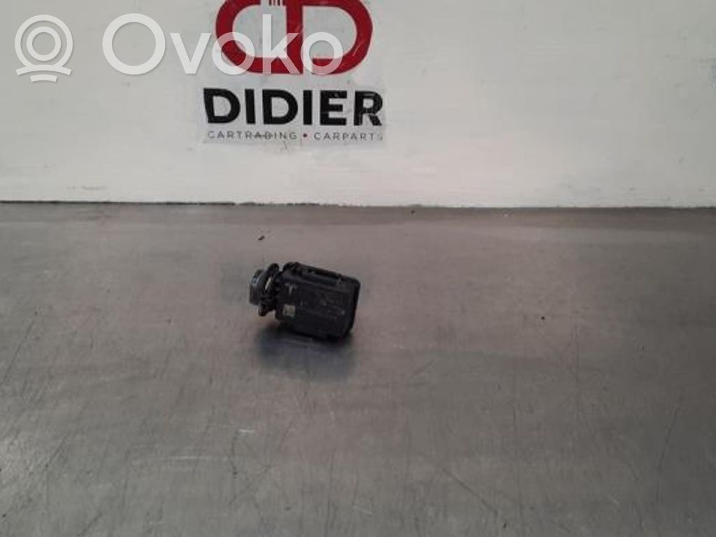 Tesla Model S Oro kokybės daviklis 