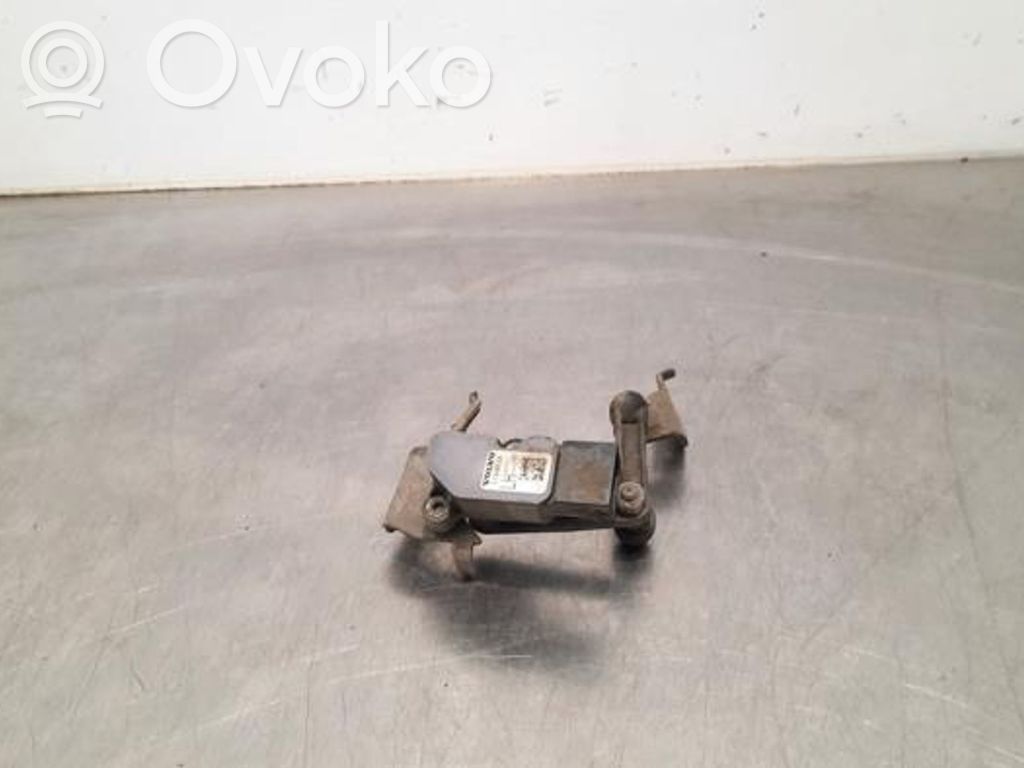 Volvo XC90 Front height sensor lever 