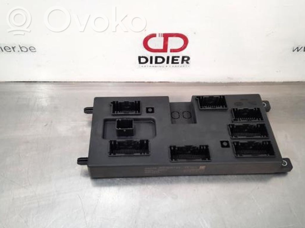 Jaguar E-Pace Central body control module 