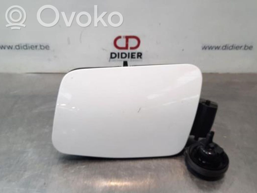 DS Automobiles 3 Crossback Tankdeckel Tankklappe 