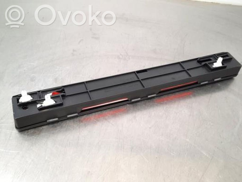 Mercedes-Benz C W205 Triangle d'avertissement