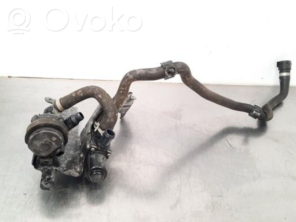 BMW 3 G20 G21 Pompe à eau de liquide de refroidissement