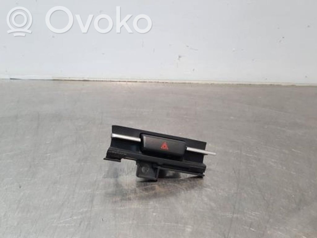 Botón interruptor de luz de peligro