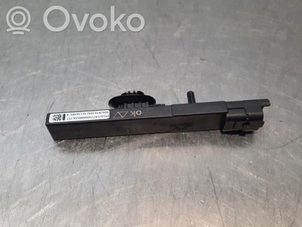 Antenne des Keyless-Systems   E1136485A