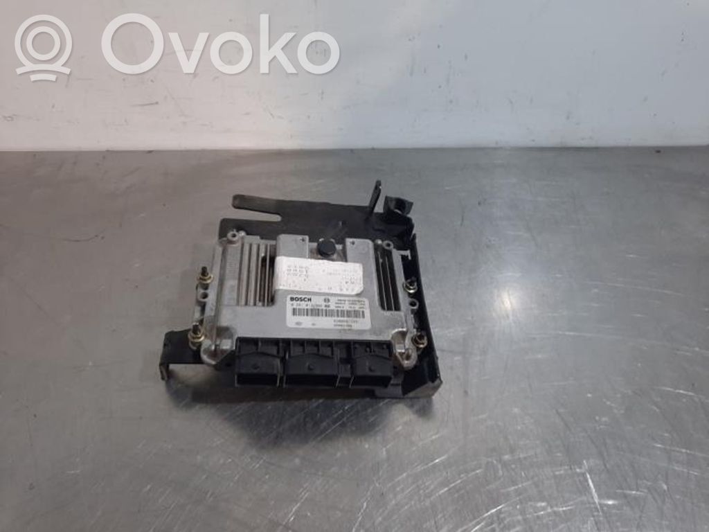 Engine control unit/module   8200601334,0281013366,8200631560