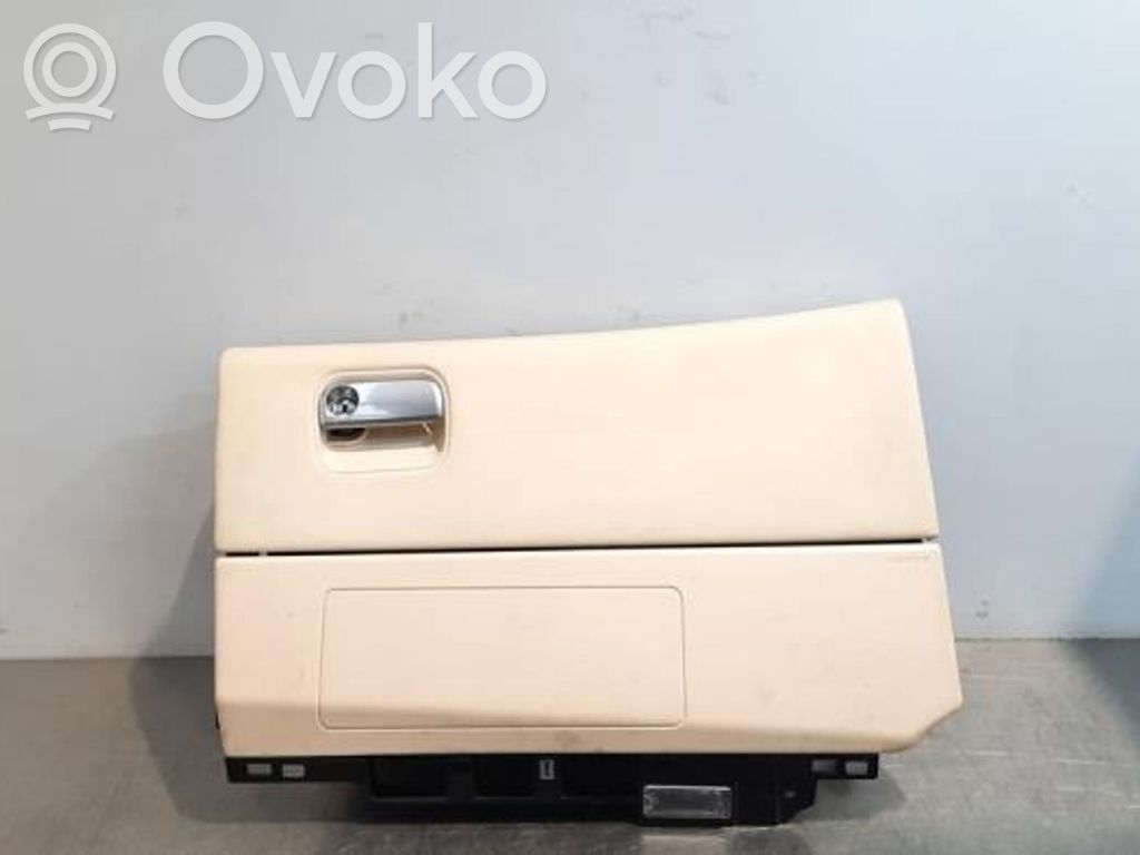 Porsche Panamera (970) Daiktadėžės (bordačioko) komplektas 