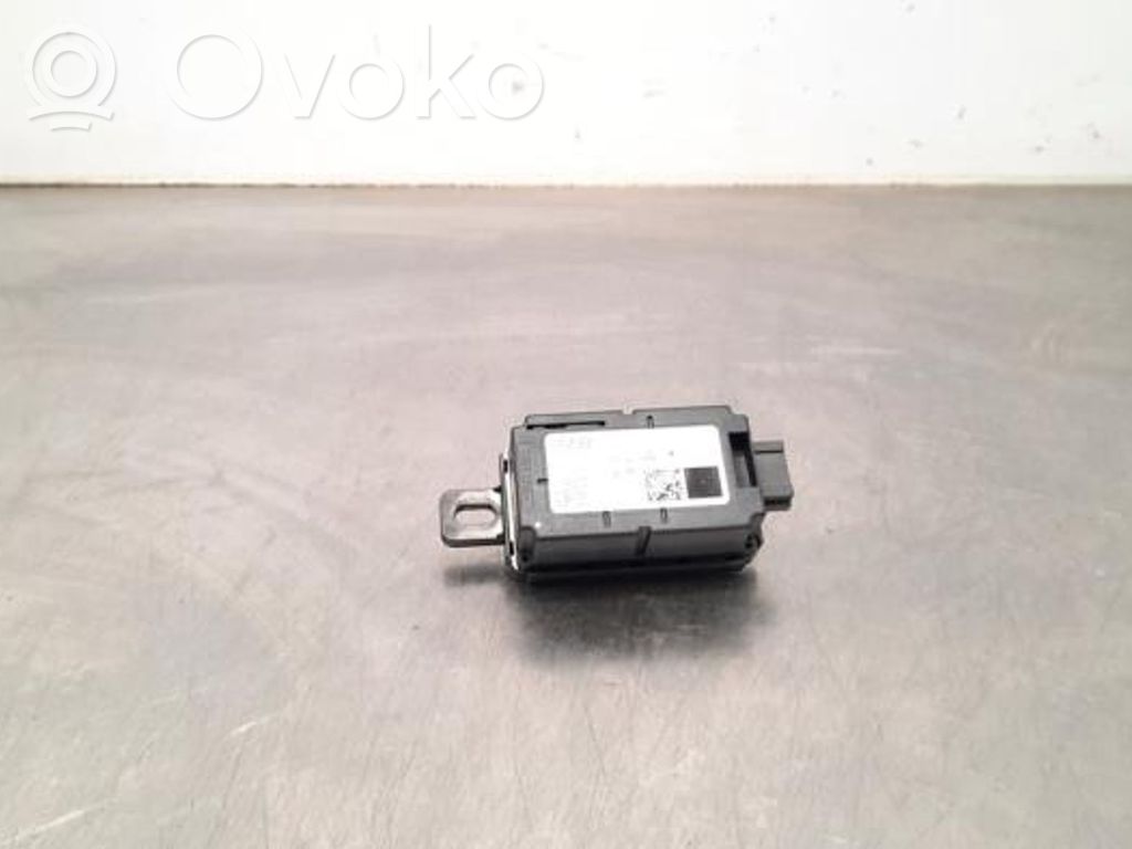BMW 1 F40 Amplificator antenă aeriană 
