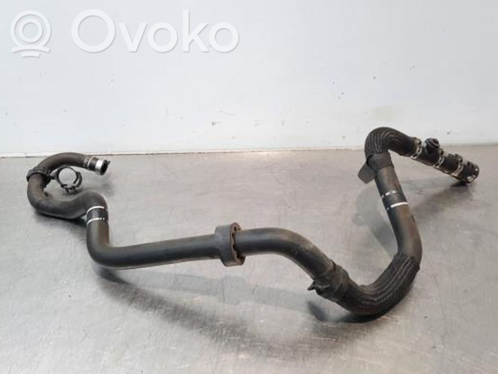 Engine coolant pipe/hose