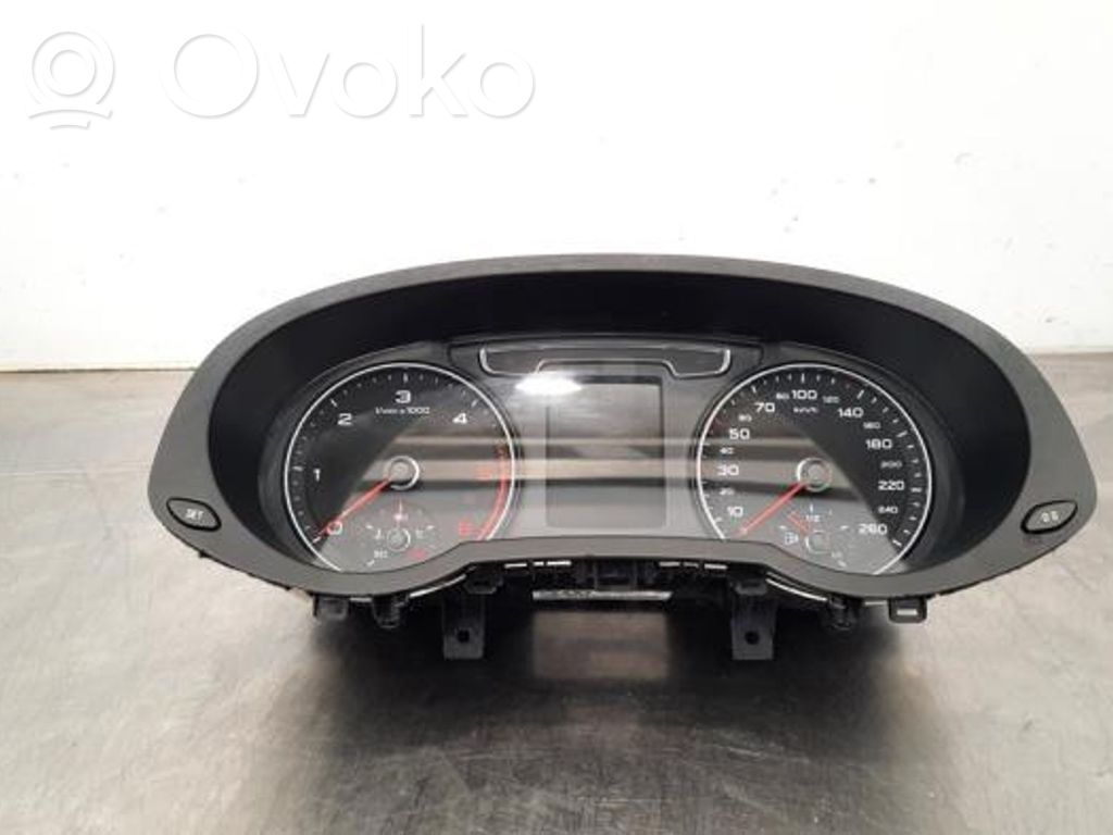 Audi Q3 8U Tachimetro (quadro strumenti) 