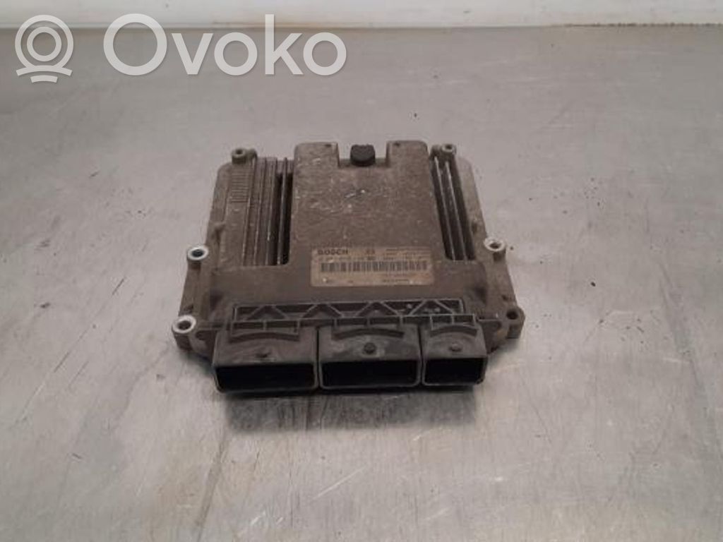 Engine control unit/module   237102265R,237102265R