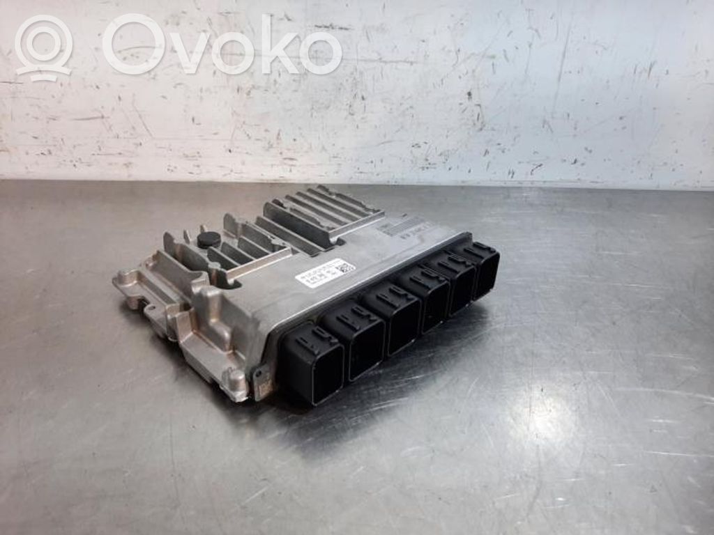 BMW X1 F48 F49 Engine control unit/module 