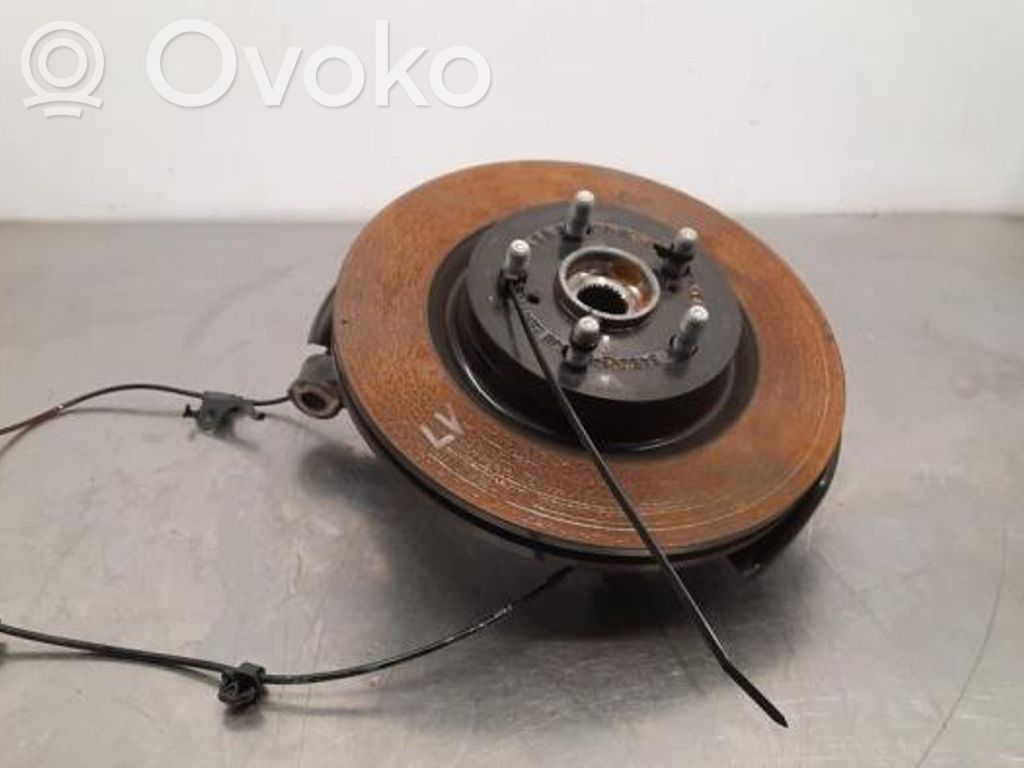 Toyota Yaris XP210 Fuso a snodo con mozzo ruota anteriore