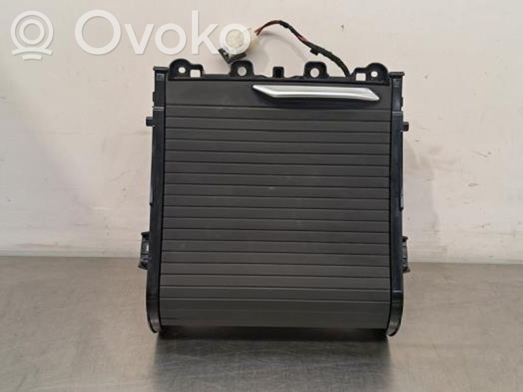 BMW X4 G02 Cup holder front 