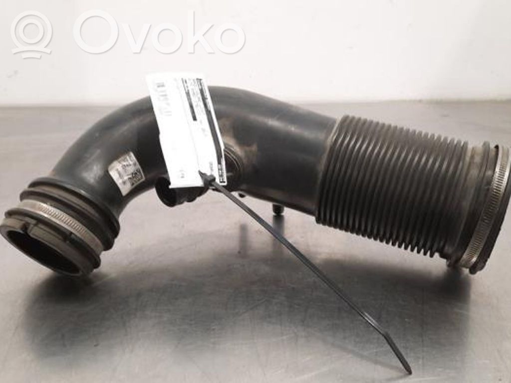 Alfa Romeo Stelvio Ilmanoton letku 