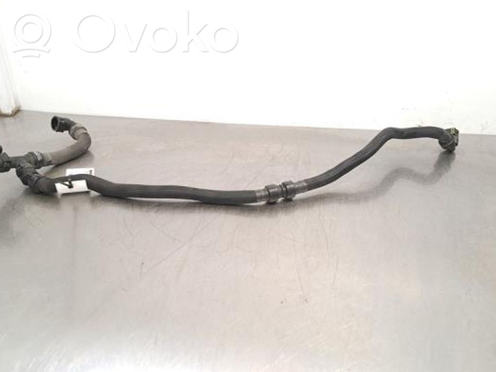 Peugeot 3008 II Conductă/furtun lichid de răcire motor 