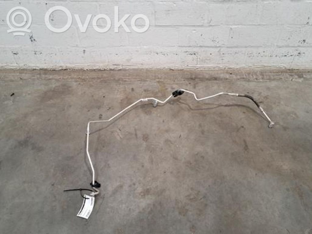 Peugeot 208 I Ilmastointilaitteen putki (A/C) 