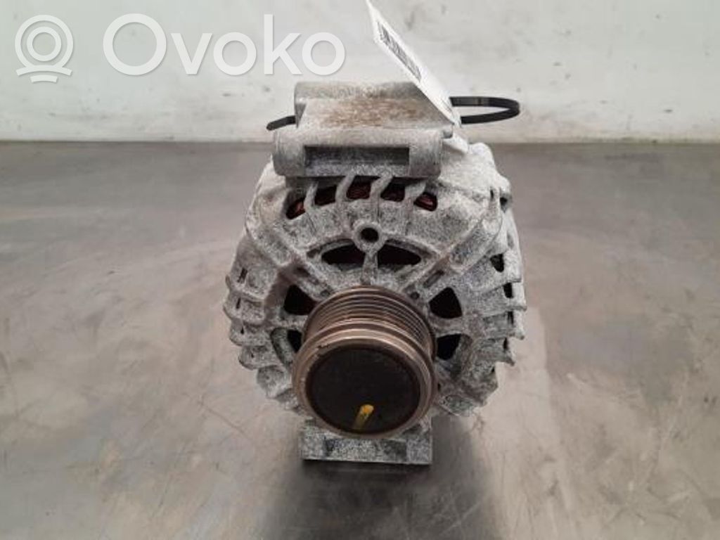 Volkswagen Tiguan Generator/alternator 