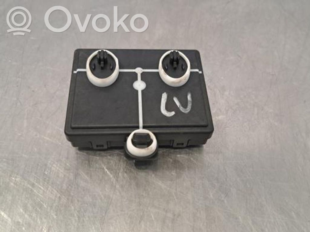 Peugeot 308 Unitate/modul de comandă închidere centralizată 