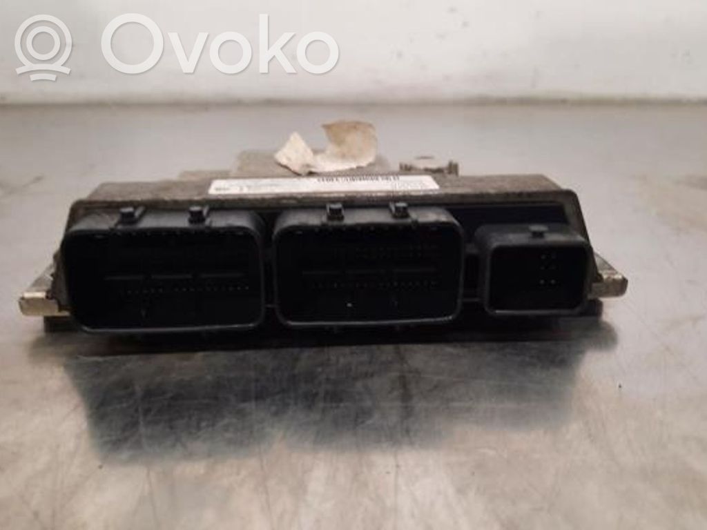 Renault Master III Engine control unit/module 