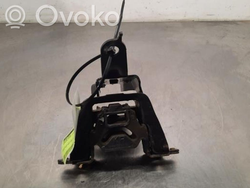 Engine mount bracket   123720Q051,123720Q051